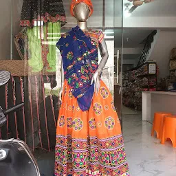 NAKODA DRAMA DRESS ????️