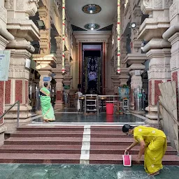 Nanganallur Anjaneyar Temple