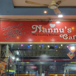 Nannus Cafe