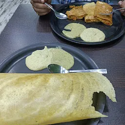 Narayan dosa (Gowalia Tank)