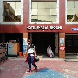 Narayan hotel
