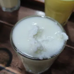 Narayan Lassi