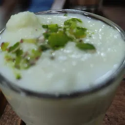 Narayan Lassi