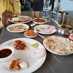 Nasale Bandhu's Sidheswar Pure Vegetarian Family Restaurant