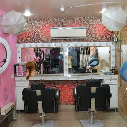 Natural Look Salon & Academy