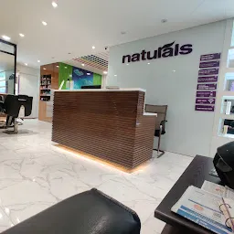 Naturals Salon