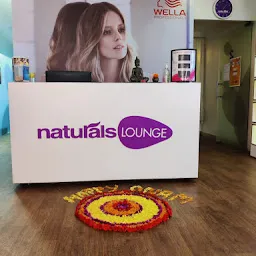 Naturals Salon