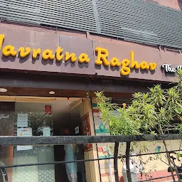 Navaratna Raghav