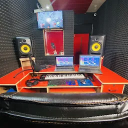 Naveen Studio