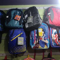 Naveen Travel Bag
