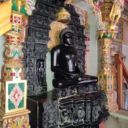 Navgrah Vatika Jain Mandir