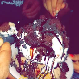 Navrang Ice Cream Center