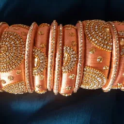 Nazakat Bangles