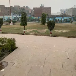 Neeraj -Shaharyar Park