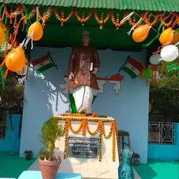 Netaji's statue