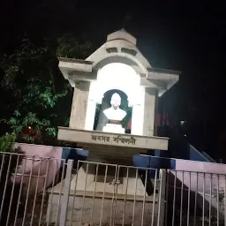 Netaji Subhas Chandra Bose statue