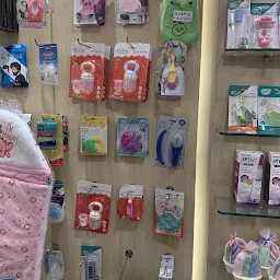 New born baby clothes & Accessories.
