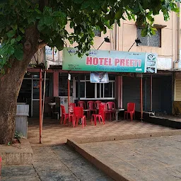 New Preeti Hotel
