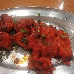 New Punjabi Dhaba & Restaurant