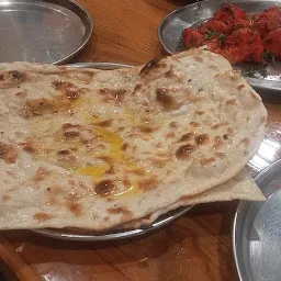 New Punjabi Dhaba & Restaurant