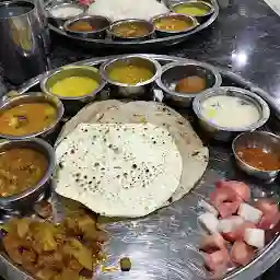 New Santusht Thali Restaurant