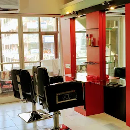 New you salon & spa - beauty Parlor in Karur