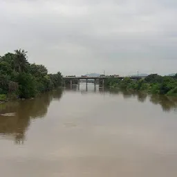 Nidamanuru Bridge