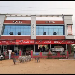 Nikita Hotel & Restaurant