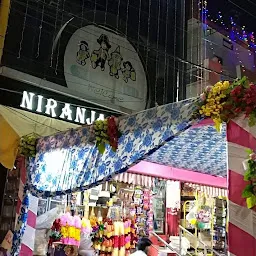 Niranjan Kirana Store