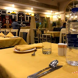 Niros Restaurant