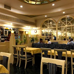 Niros Restaurant