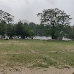 Nivedita Park