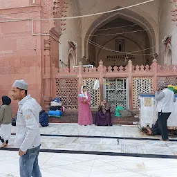 Nizamuddin Dargah Sharif