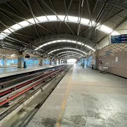 Noapara metro station