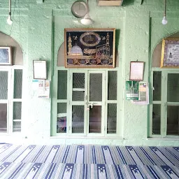 Noorani Masjid - نورانی مسجد