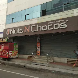 Nuts N Chocos