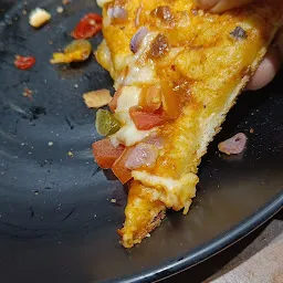 Octant pizza karelibaug