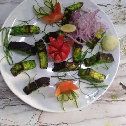 Ohh Foodies - Best Restaurant in Agra
