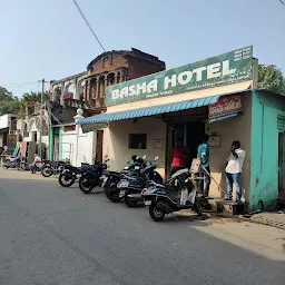 OLD Basha Hotel
