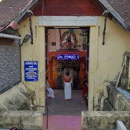 Old Sreekanteshwaram Temple