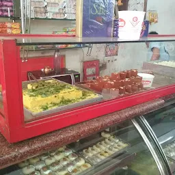 Om Bikaner Misthan Bhandar (bhau)