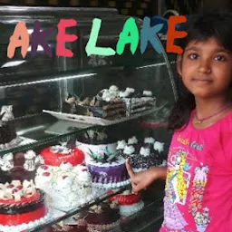 Om Cake Lake