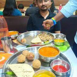 Om Kheteswar Restaurant