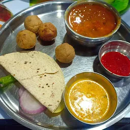 Om Kheteswar Restaurant