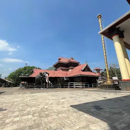 Sree Omalloor Chakkulathu Kavu Devi Temple