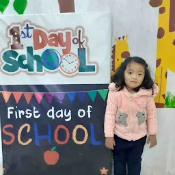 Oodles Preschool & Daycare