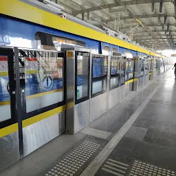 Oshiwara Metro Station