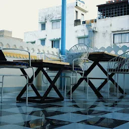 Ostel Udaipur - Budget Friendly Hotel Udaipur