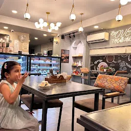 Oven The Bakery And Café - Best eggless Bakery and Cafe