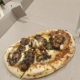 Oyalo Pizza